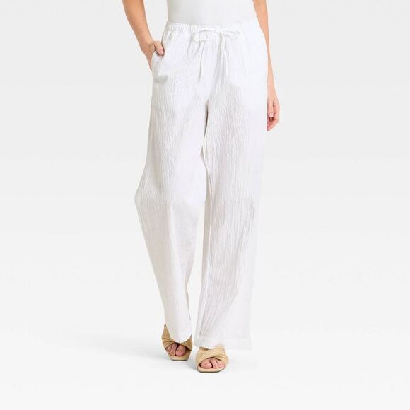 A New Day Pants - Women's Seersucker Effortless Pull-On Pants - A New Day White S